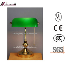 Antique Brass Green Glass Shade Banker Lampe de table